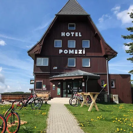 Pomezi Cínovec