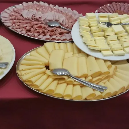 Szálloda Pomezi